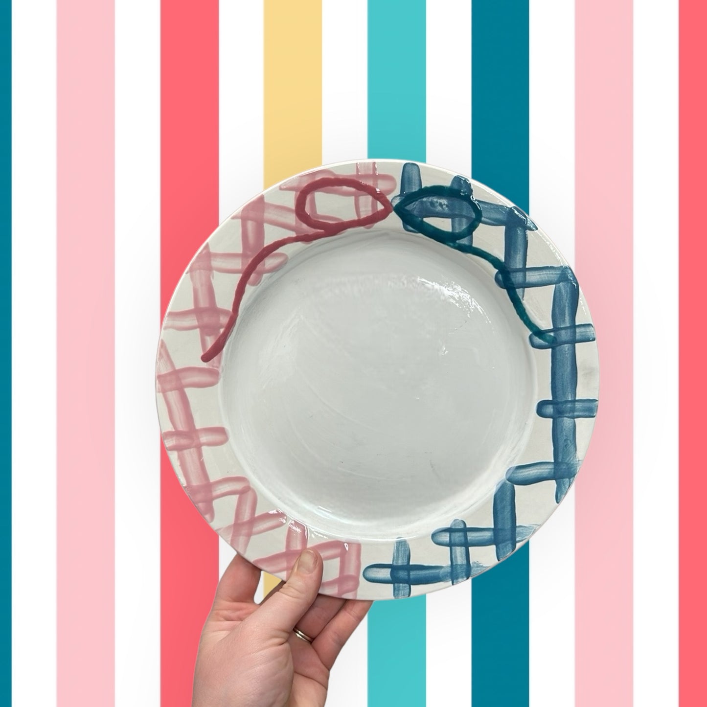 Gingham Plates