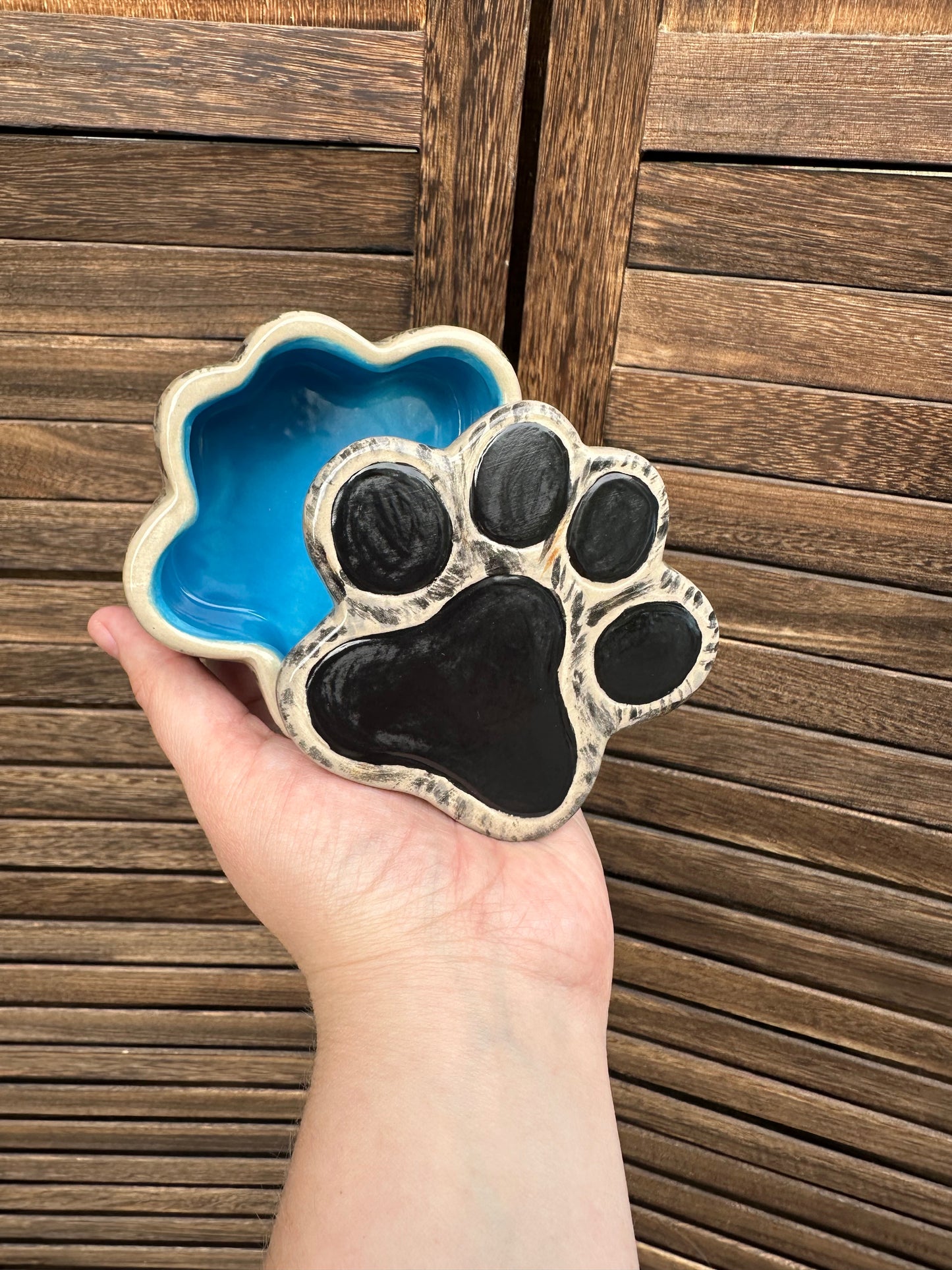 Paw Box