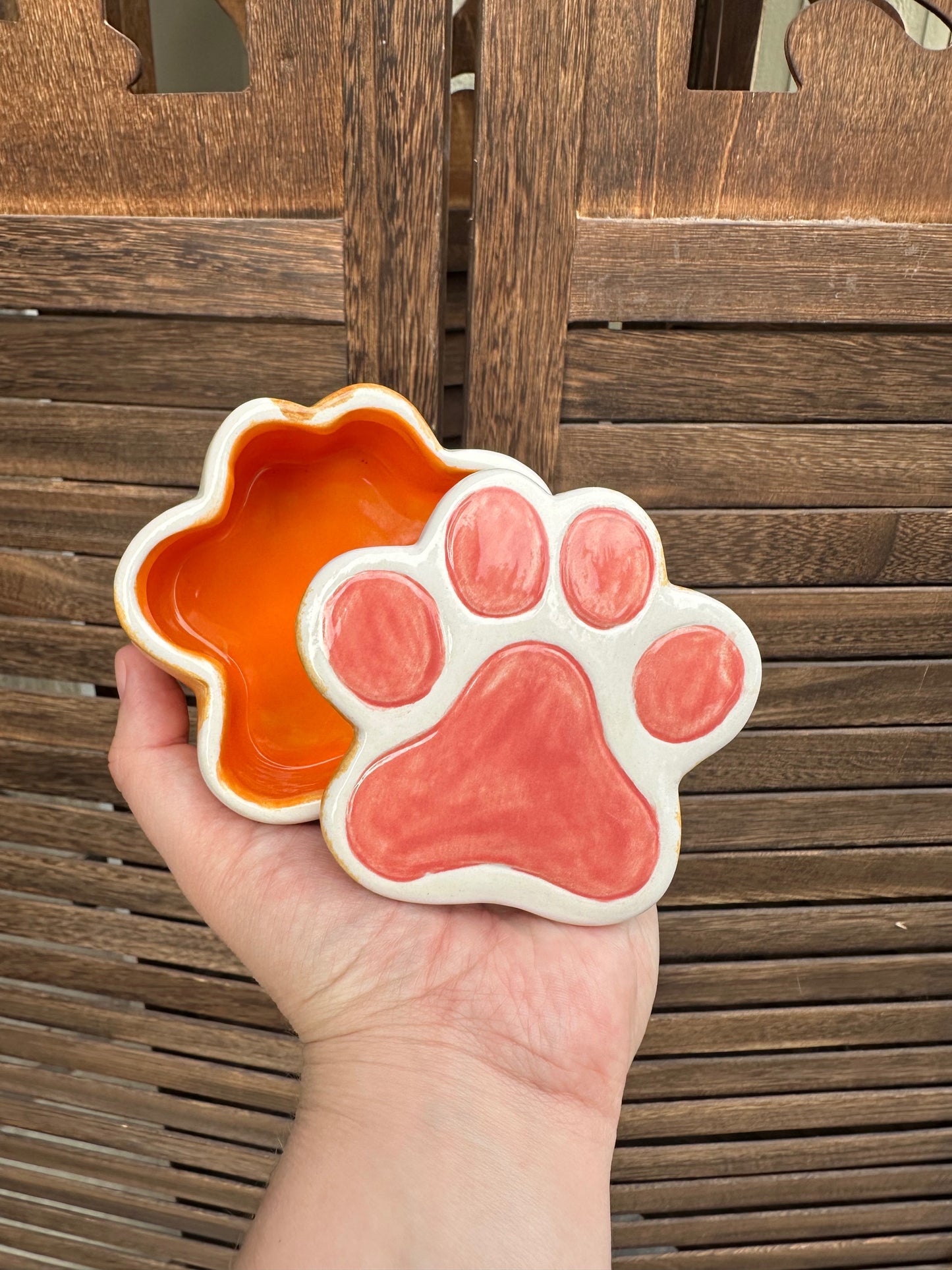 Paw Box
