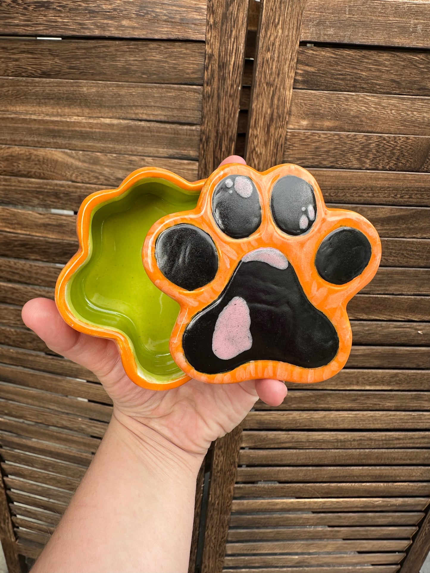 Paw Box